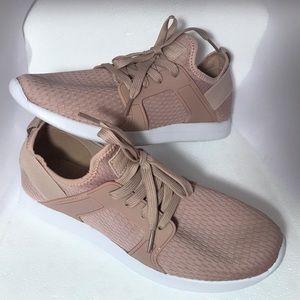 kendall and kylie pink sneakers